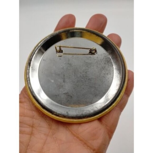 Vintage 3" Pinback #15-041 - Liquor Advertising-Jack Daniels Coffee & Amaretto - Picture 2 of 8